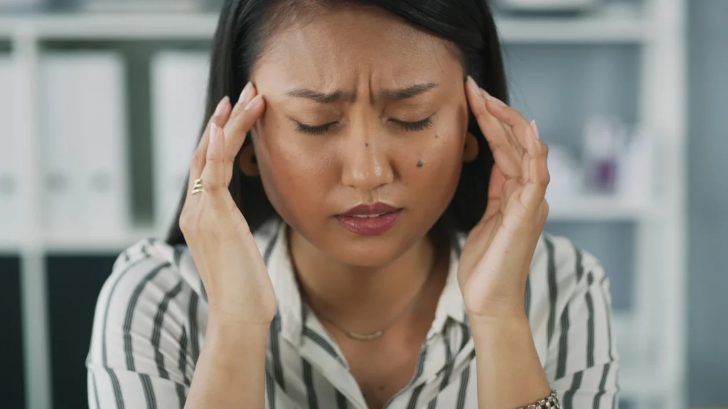 Headache Treatment Near Punjabi Bagh